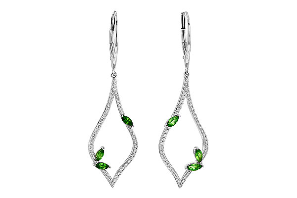 B190-42353: EARR .42 GREEN GARNET .77 TGW