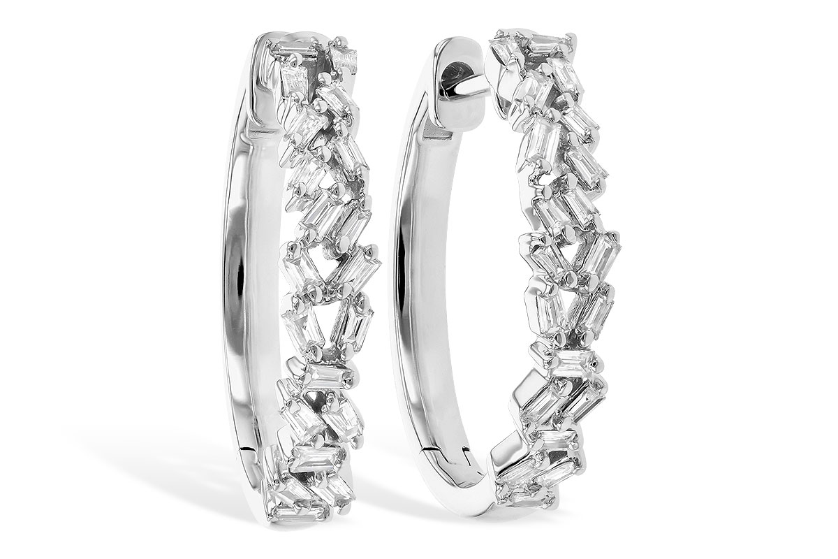 C273-12344: EARR .26 TW BAGUETTES