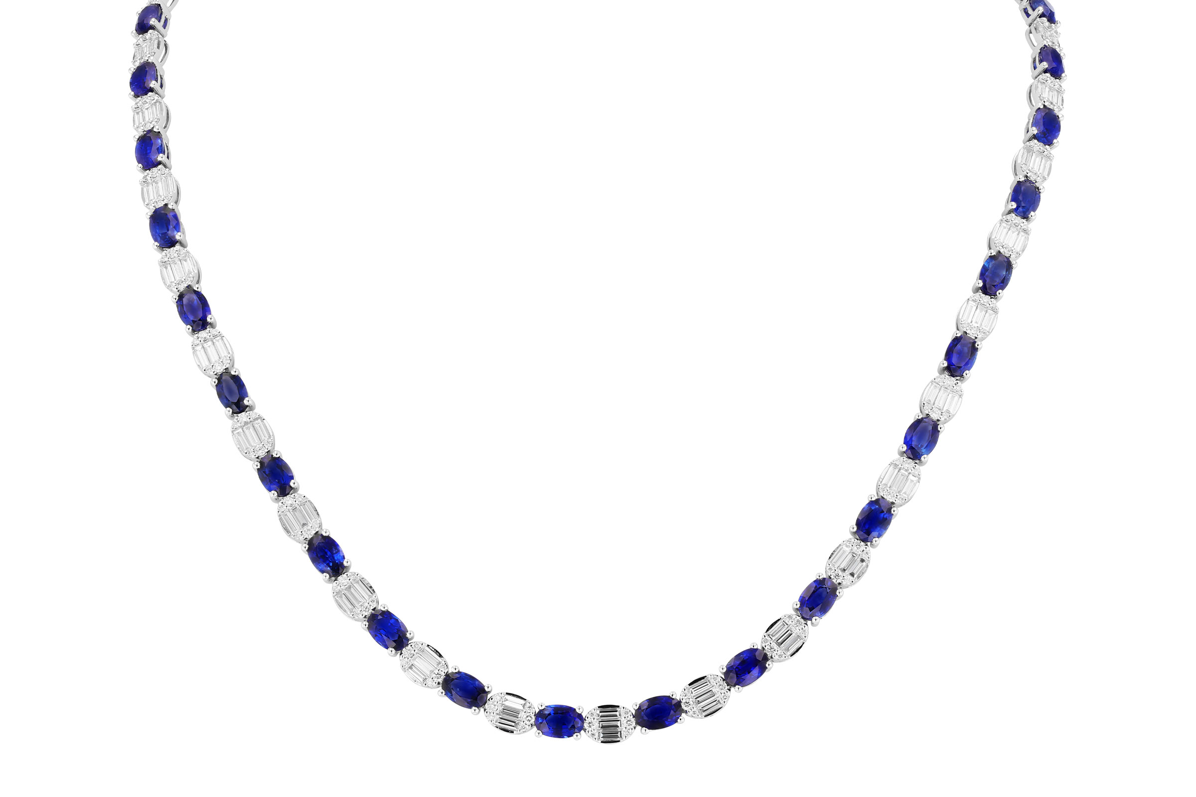 C275-84098: NECKLACE 17.68 TW SAPPHIRE 21.82 TGW (17")