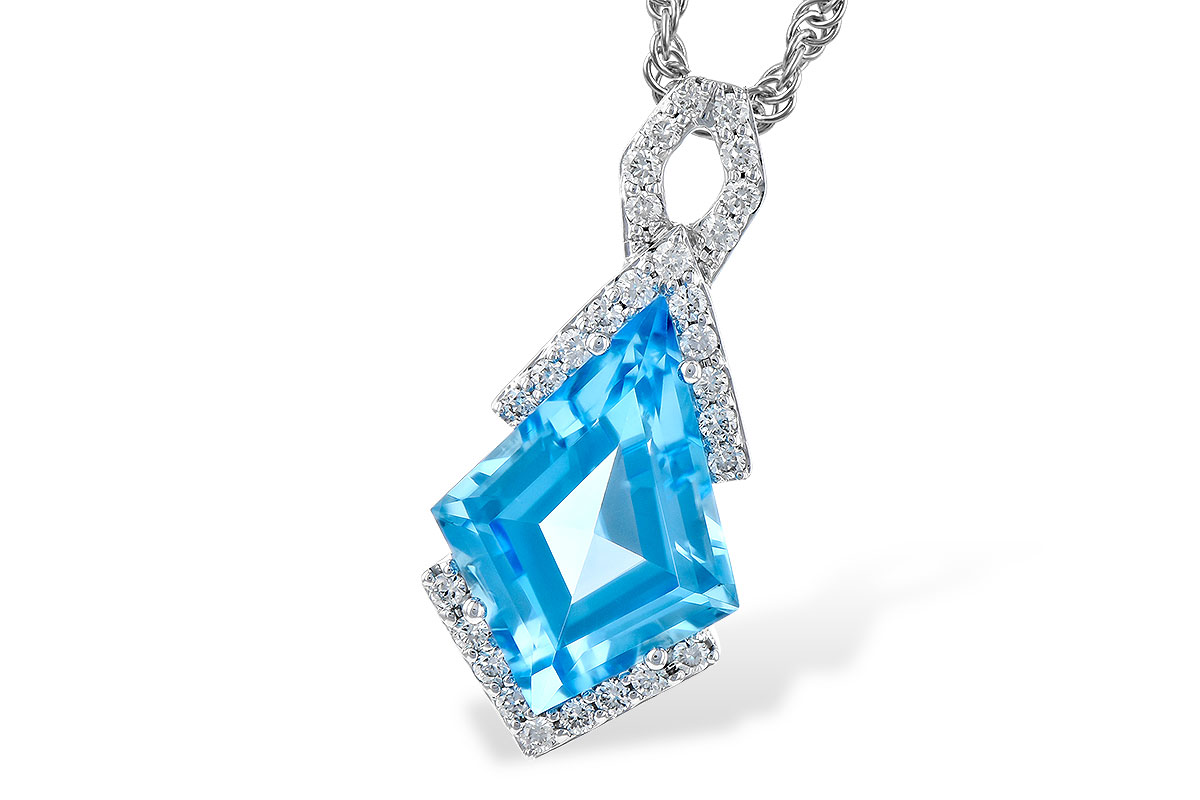 F273-11371: NECK 2.40 BLUE TOPAZ 2.53 TGW