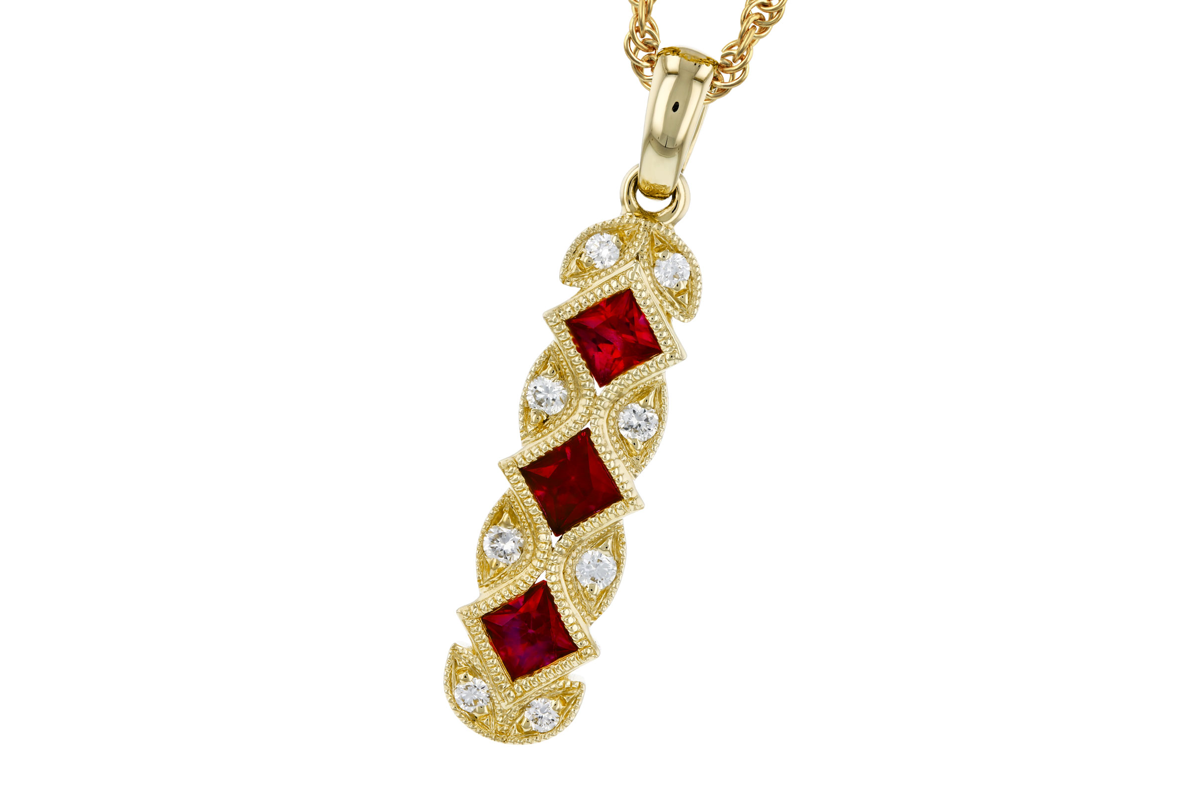 F275-83225: NECKLACE .55 TW RUBY .64 TGW