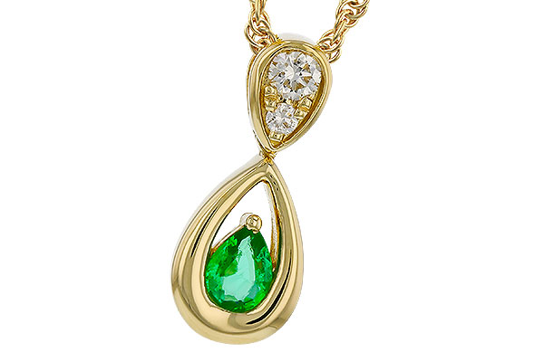 G274-95053: NECKLACE .10 EMERALD .16 TGW (4x3 EMER)